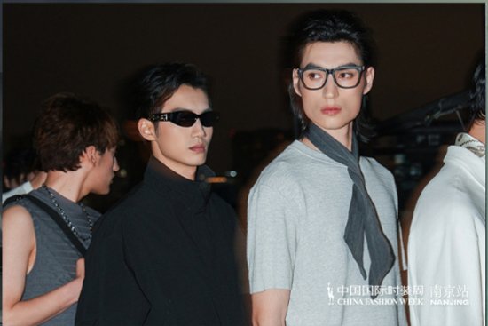 JIFENG SS26 runway